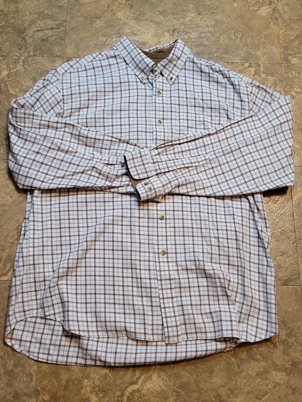 L.L. Bean Town & Field Button Down Shirt Mens XL Beige Long Sleeve Plaid Classic